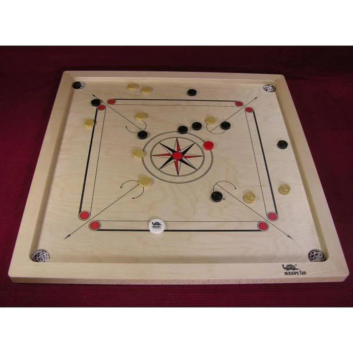 Carrom_Player_Fun_White